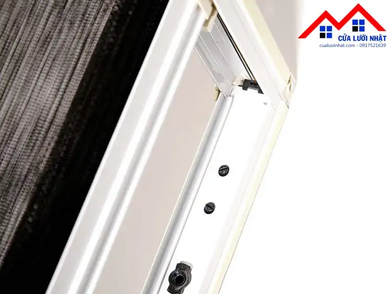 CỬA LƯỚI CHỐNG MUỖI XẾP TIÊU CHUẨN HISS